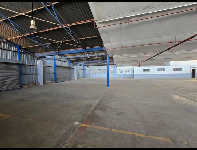 3,762M² WAREHOUSE TO LET IN BENROSE